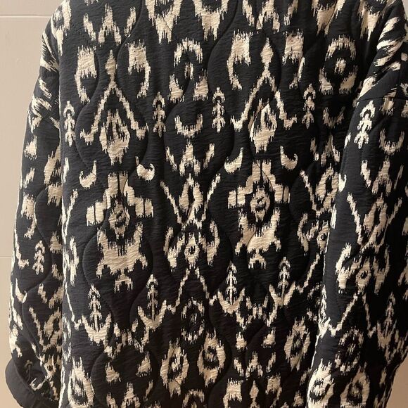 Brand new jacket - Picture 2 of 3